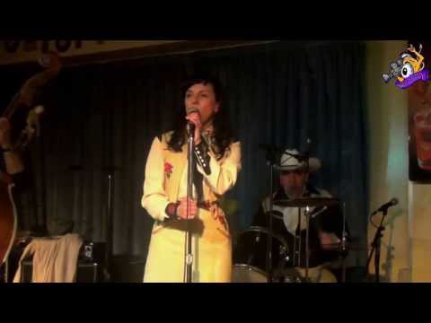 ▲Rockin Bonnie and the Mighty Ropers - I wanna make love - Milwaukee 50's Diner (June 2013)