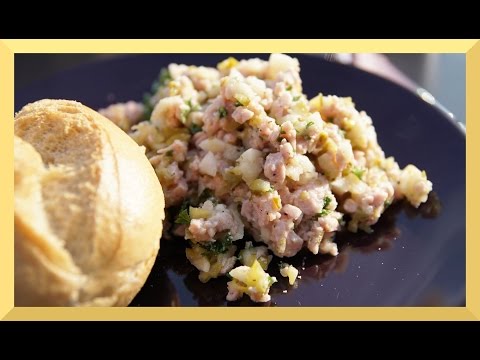BAYERISCHER WURSTSALAT I 10-MINUTEN-REZEPT BY KATISWELTTV