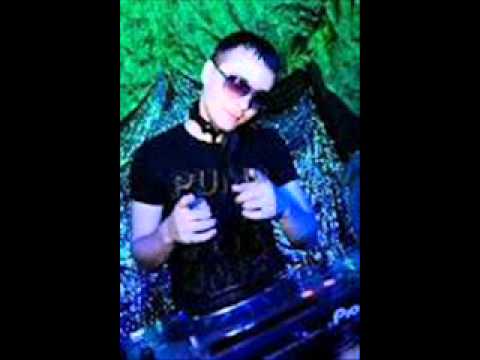 Dj Clive - Club AIST.wmv