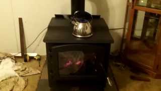 preview picture of video '2,200 sq. ft. Wood-Burning Stove'