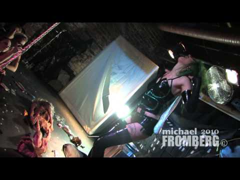 Bloody Betty Devils Night, The Human Fly - Michael Fromberg