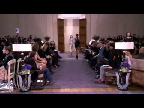 Julien Macdonald Fall 2009 Fashion Show (full)
