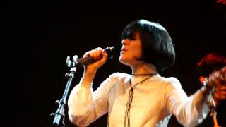 Bat For Lashes - Horses of the sun (Live in Milan, November 19th 2012)