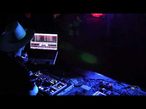 DJ Ralex live Funky-House Mix