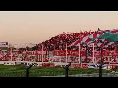 "Hinchada de los andes en cancha de sarmiento de junin - Copa argentina 32avos vs colon" Barra: La Banda Descontrolada • Club: Los Andes