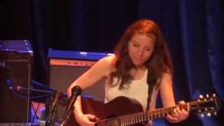 Ani DiFranco - Sorry I Am (live in San Diego)
