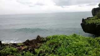 preview picture of video 'krakal beach in jogja. indahnya negeriku'