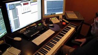 Video thumbnail for Soundtrack composer Henry Jackman using the Ohmicide distortion plug-in by OhmForceSoftware