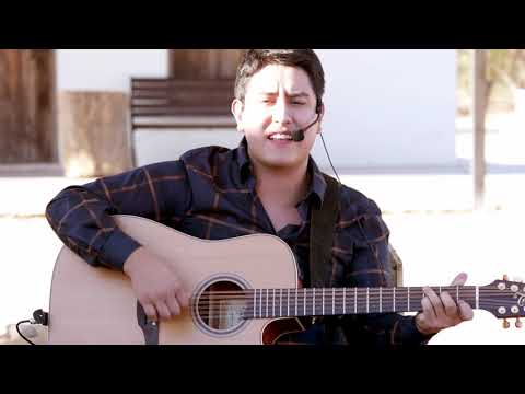 El Joven Sinaloense (En Vivo) - Regulo Caro y Julian Mercado