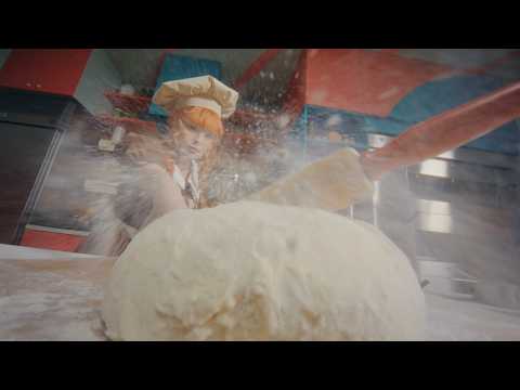 Kyary Pamyu Pamyu - Pang Pang Pang(きゃりーぱみゅぱみゅ-Pang Pang Pang)Official Music Video