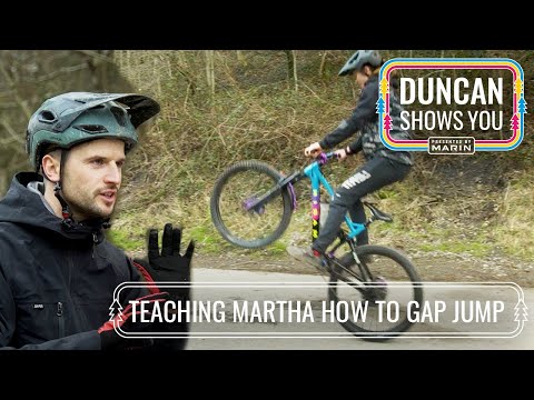 Duncan Shows You - How to back hop like a legend!