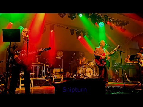 Squeeze Live at Kelvingrove Bandstand - 1st August 2024.