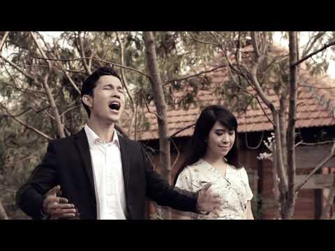 Yesus Penyelamatku - Santo Samosir & Grace Munthe ll Video Official