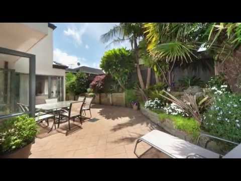 SH5655 -  50B The Parade