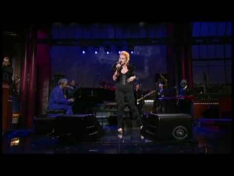 Cyndi Lauper - "Early In The Morning" 6/14 Letterman (TheAudioPerv.com)