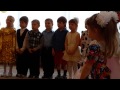 Наша мама солнышко,а мы ее подсолнушки:) 
