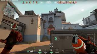 Spotlight Clip