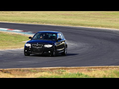 BMW 130i e87 Winton raceway
