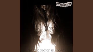 Kadr z teledysku Black Night Shadow tekst piosenki Svartanatt