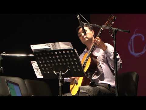 Synchronisms No. 10 (Mario Davidovsky) for guitar and tape ( guitar Javier Bravo)