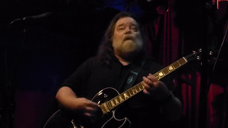 Roky Erickson - Tried to Hide [13th Floor Elevators song] (Houston 10.30.13) HD