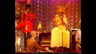 Merv Griffin plays The Piano Roll Blues.avi