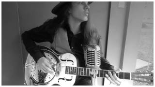 Dallas - Johnny Winter (Resonator cover) #1