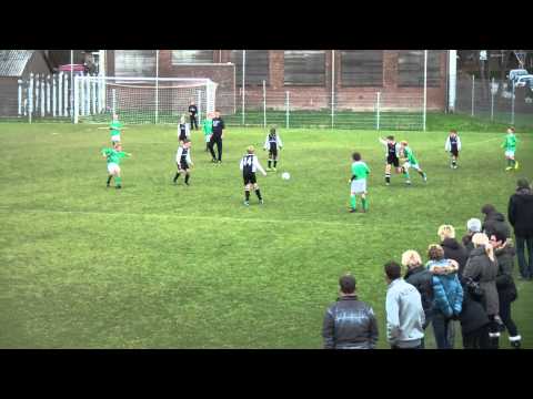 Video verslag Bol D1 - Kolping Boys D3 2de helft deel 2 30-11-2013