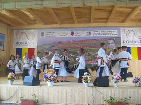 04 Festivalul Vasile Contiu 2018 - Ansamblul Comlodul - Școala Sanmartinu de Campie