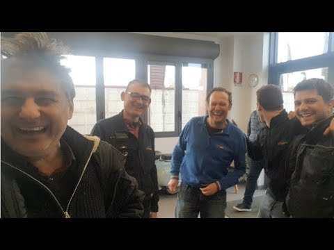 Barzelletta La moglie dell'Ambasciatore - Paci