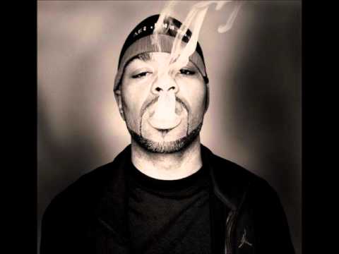 Elbe Kim feat. Lauryn Hill, Big L, Method Man, and Chali 2na - "4 Emcees"