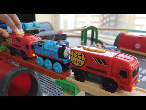 Wooden Thomas and Brio, Toy Train Videos for Children | Building Blocks for Kids | Railway Vehicles Video