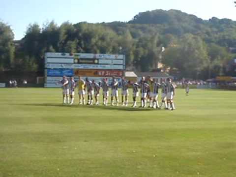 Fans feiern Jeunesse