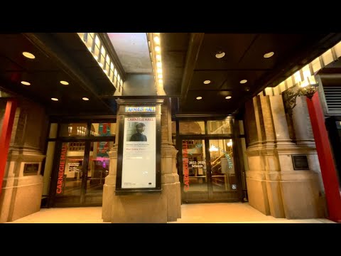 NYC Walking Tour 9/Carnegie Hall in the rainy evening