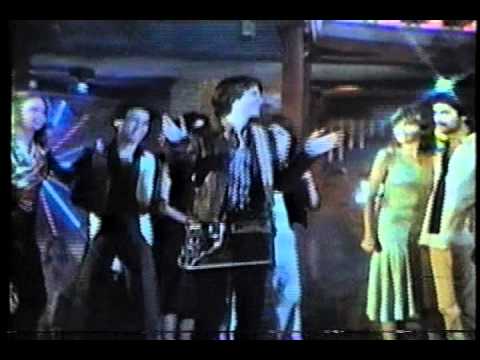 MAKIN' IT opening credits ABC disco sitcom