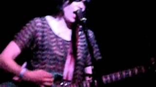 Wild Flag - "Racehorse" live 11/18/10