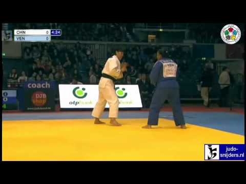 Xiuli Yang (CHN) - Keivi Pinto (VEN) [-78kg]