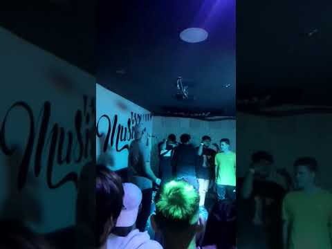 Alma  concierto v3 maca Momo curly bl