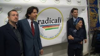 Radicali presentano il nuovo simbolo, Magi e Bonino pro Giachetti: “Con lui ma non con il PD”