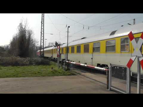 Messzug von der DB Systemtechnik Minden mit 101 128 und 182 506 mit 3 Messwagen