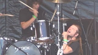 OFF! - Time&#39;s Not on Your Side + Meet Your God - Live Hellfest 2015