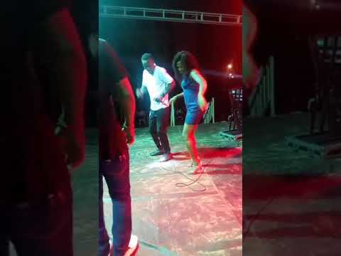 Les Pro Du Zouglou en Live