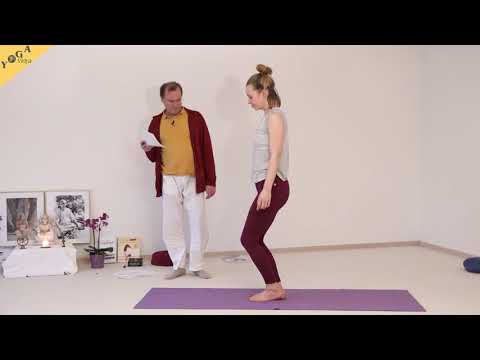 Pada Garudasana - Asana Lexikon 886