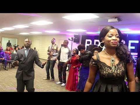 amnobe pilipili Praise Him Concert in Nashville)