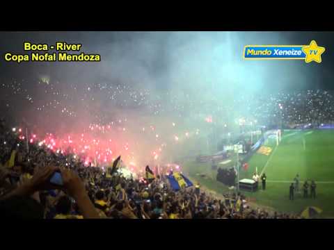 "Mendoza 2016 /recibimiento al equipo" Barra: La 12 • Club: Boca Juniors