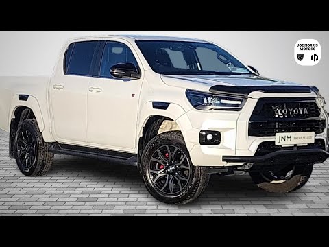 Toyota Hilux 2.4 Diesel 4WD DOUBLE CAB Z GR SPORT - Image 2