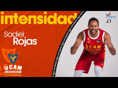 Sadiel Rojas coge rebotes... ¡Hasta descalzo!