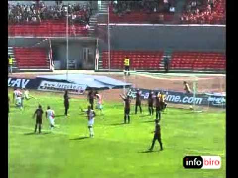 Vojvodina - Sloboda 1:0 (1/2 kup)