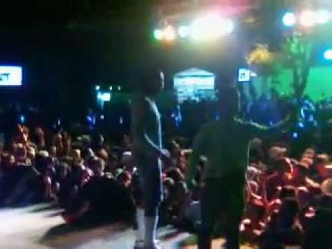 Os Assanhados e DJ Matheus Pinheiro - na BIG FIELD GUARUS 19/05/12