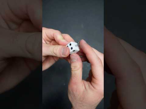 Illegal Dice Trick... #lifehacks